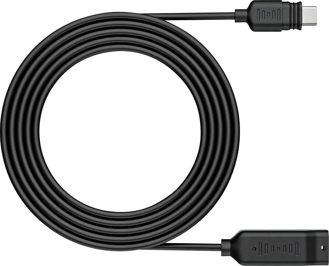 Ein aufgerolltes schwarzes HDMI-Kabel mit Steckverbindern an beiden Enden, vor einem einfachen Hintergrund gezeigt, das sein kompaktes und tragbares Design hervorhebt.
