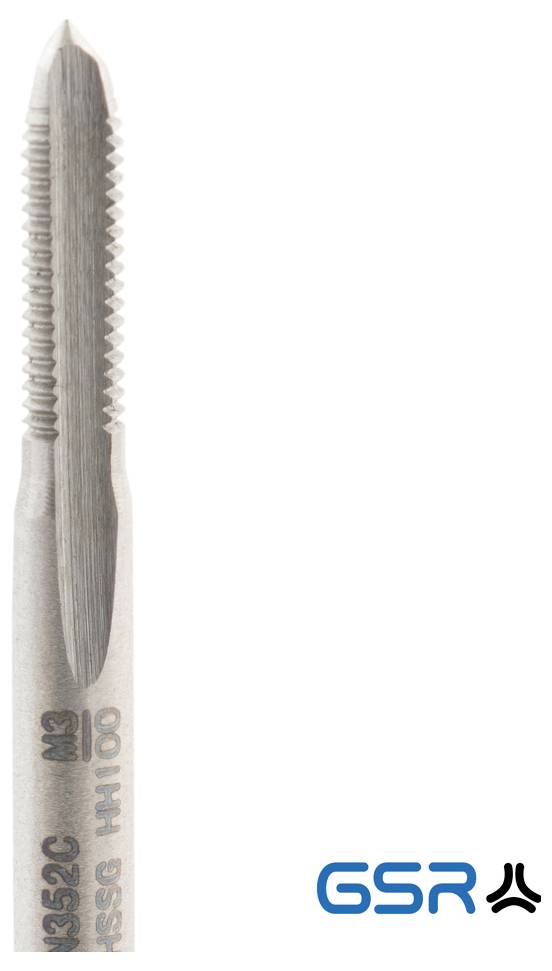 „Ein Metallgewindebohrer-Werkzeug mit der Markierung M3 und Herstellerangaben. GSR-Logo in der unteren rechten Ecke.