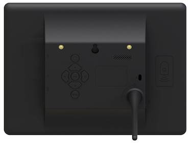 Rückseite eines schwarzen elektronischen Geräts mit einem zentralen Bedienfeld mit Tastenlayout, zwei Kontrollleuchten, einem Lautsprecher und einer Antenne.