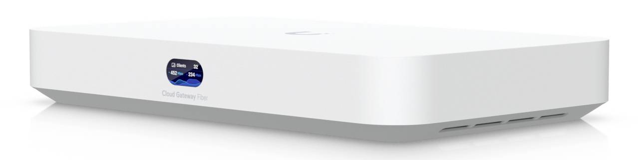 Ein weißes Netzwerkgerät mit einem kleinen Display auf der Vorderseite mit der Beschriftung „Cloud Router Duo