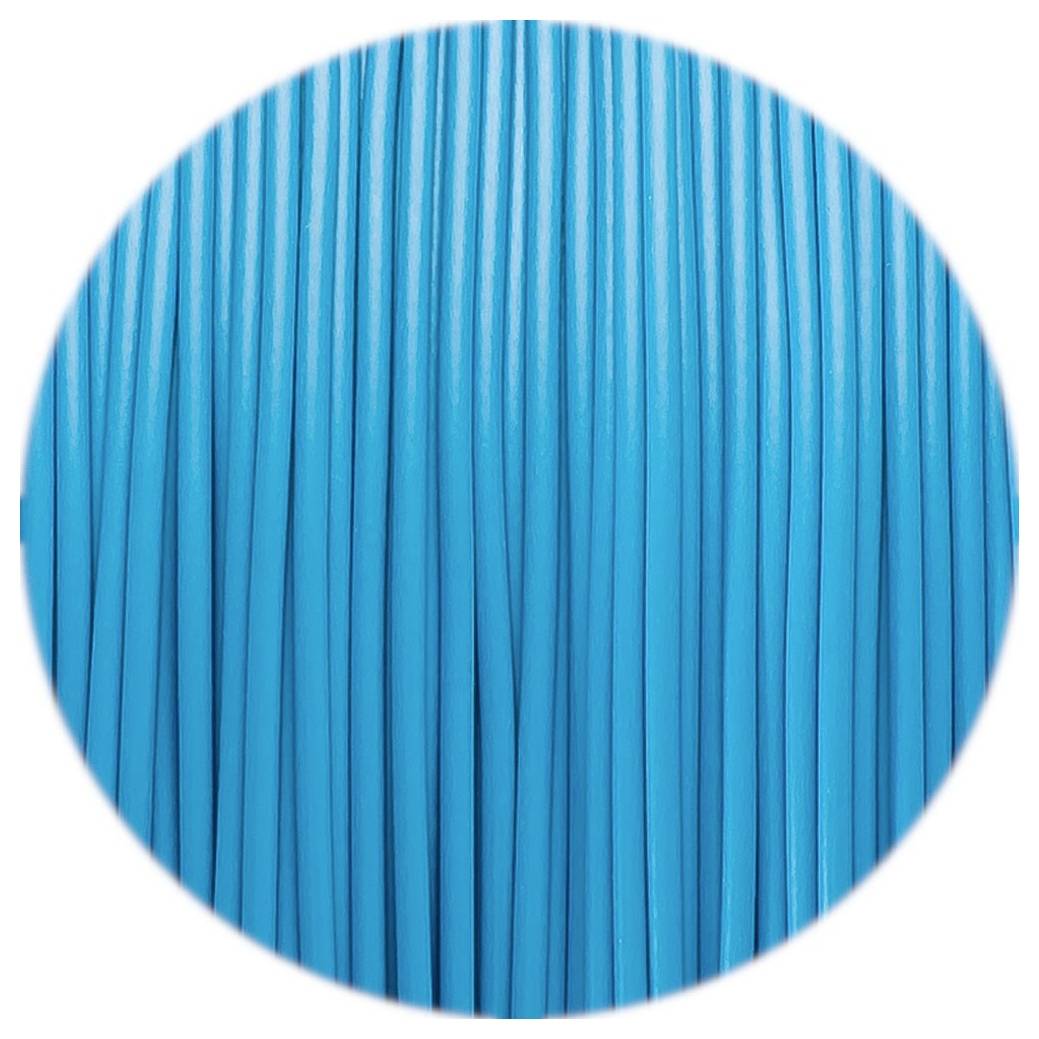 Abstrakte blaue vertikale Linien, die einen kreisförmigen Rahmen füllen und einer Nahaufnahme von gefälteltem Stoff oder Lamellen ähneln.