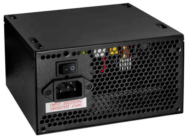 Ein schwarzes Computer-Netzteil mit metallischem Gitter, Stromschalter und sichtbarer Kennzeichnung für 220/230VAC-Eingang.