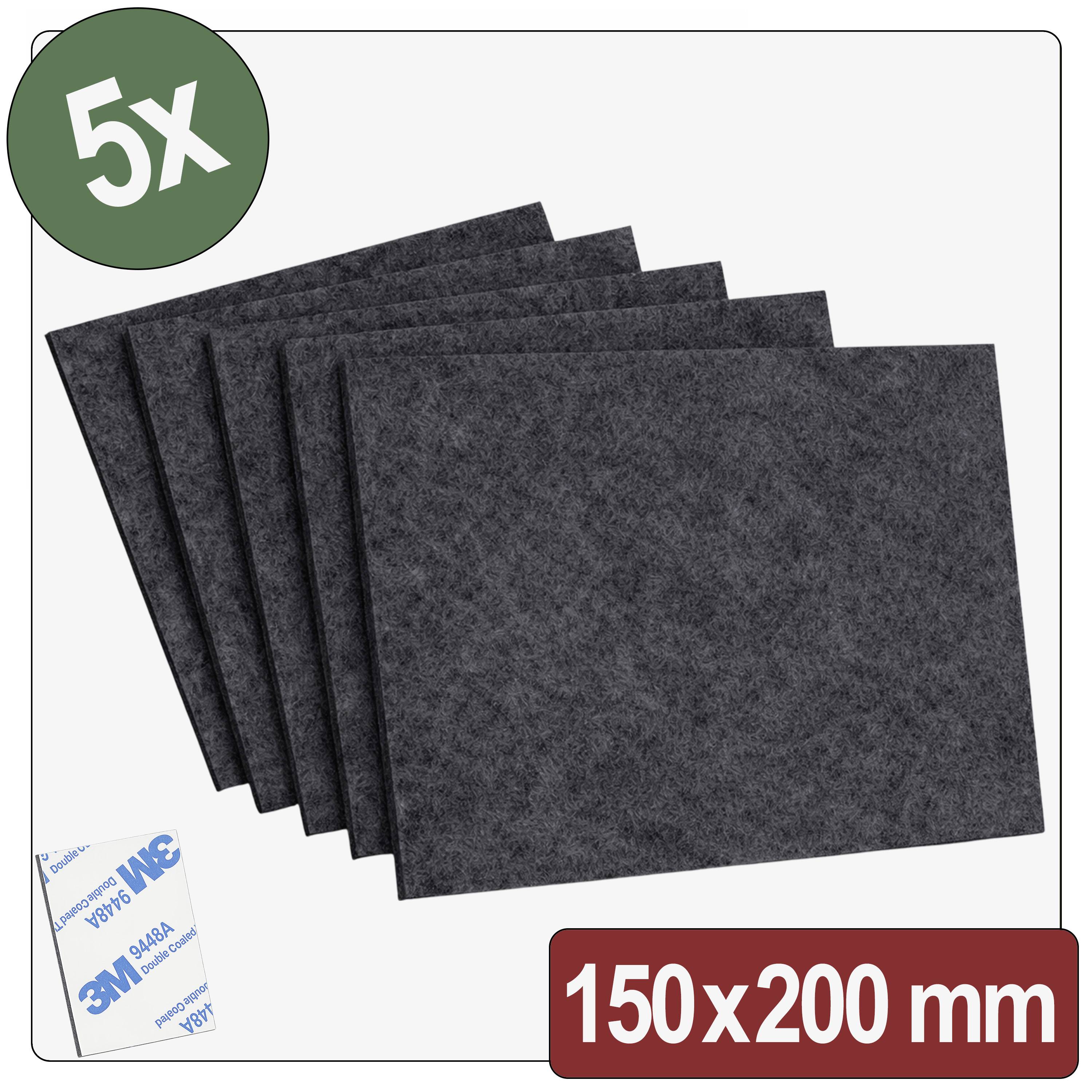 Satz von fünf schwarzen rechteckigen Filzblättern, Größe 150x200 mm, mit selbstklebender Rückseite.