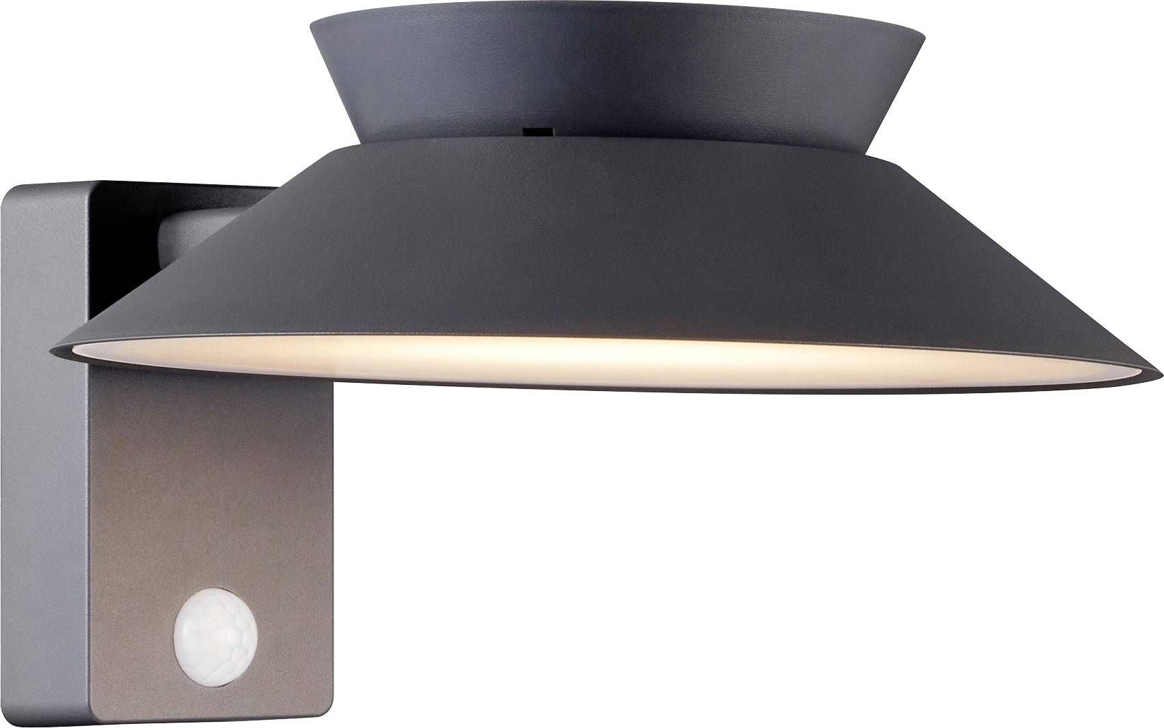 Eine moderne, schwarz wandmontierte Außenleuchte mit einem eleganten, breiten konischen Schirm und einem kleinen Sensor an der Basis.