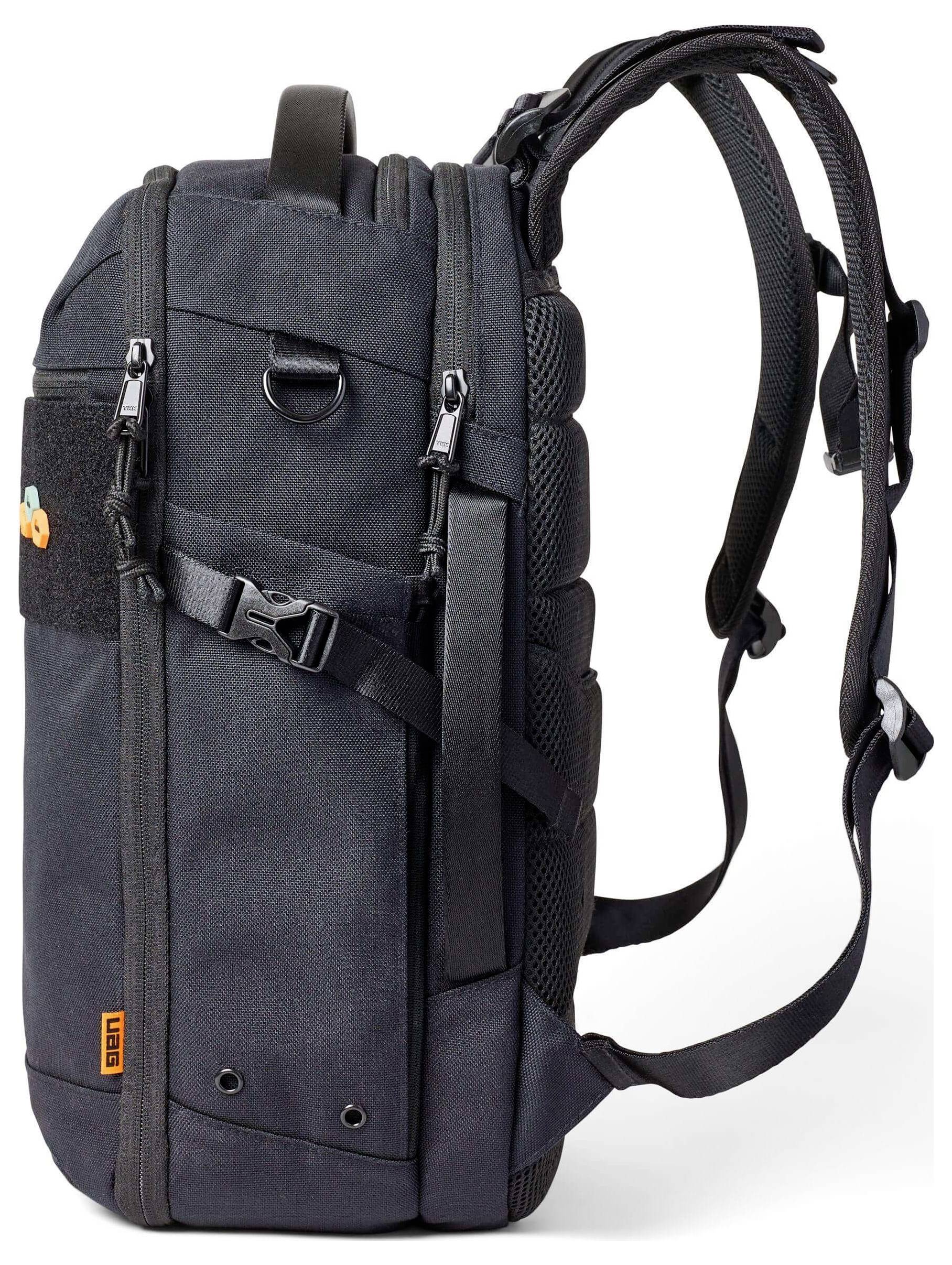 Offener Rucksack mit gepolstertem Laptop-Fach mit Kordelzugverschluss. Das Innere ist türkis und kontrastiert mit dem grauen Äußeren.