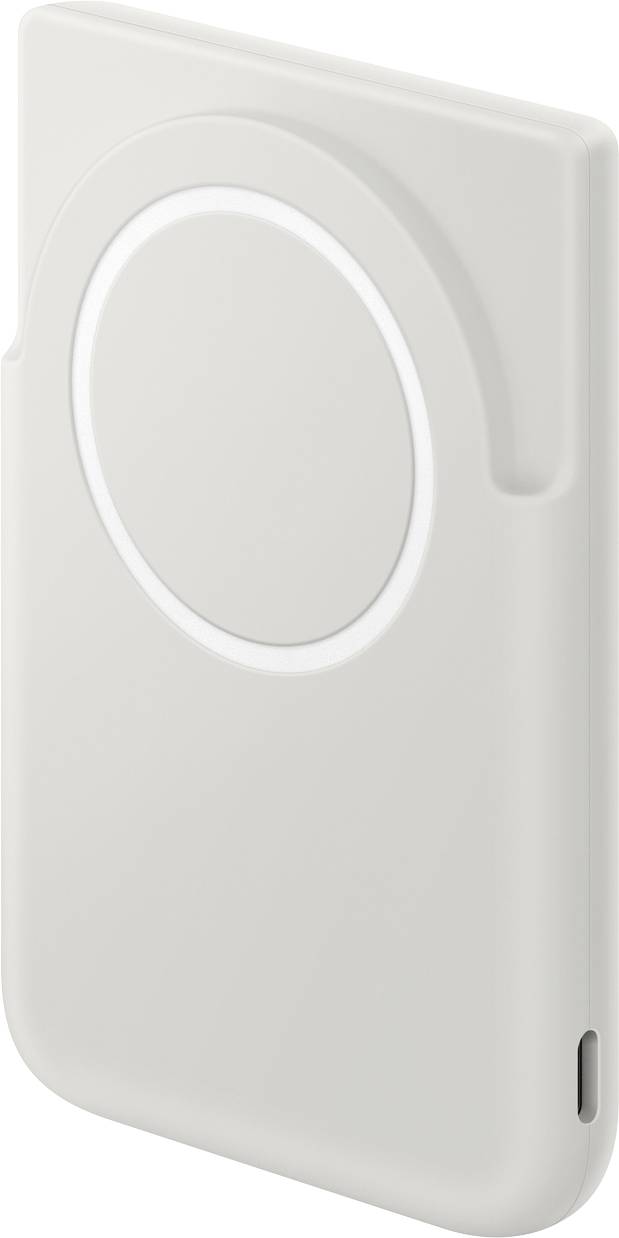 Ein schlankes, rechteckiges weißes Ladegerät mit einem kreisförmigen Design oben und einem Anschluss an der Seite, was auf kabellose Ladefähigkeit hindeutet.