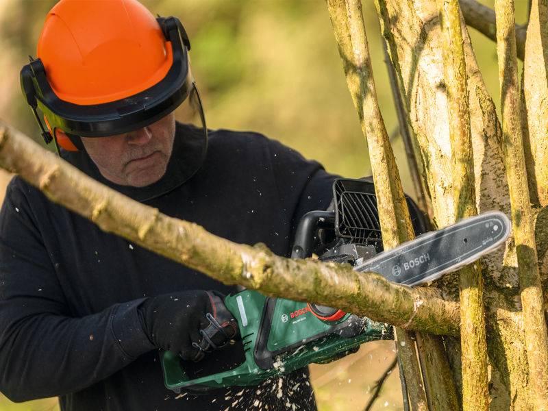 Bosch Home and Garden PKE18V-30-28 Akku-Kettensäge