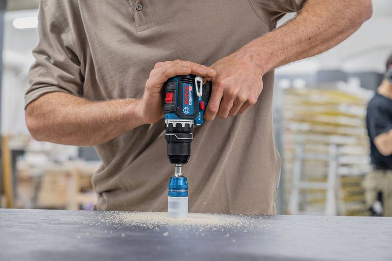 Bosch Professional GSR 12V-32 FC 06019N7100 Akku-Bohrschrauber