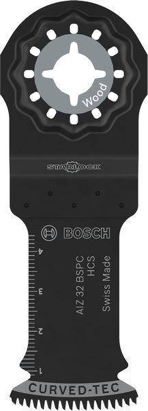 Ein Bosch Starlock-Werkzeugblatt, schwarz, mit feinen Zähnen und gebogenem Design, gekennzeichnet für präzises Schneiden. Merkmale beinhalten Messungen in Zentimetern.