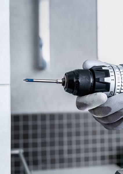 Drei Bohrer mit Durchmessern von 5,0 mm, 6,0 mm und 8,0 mm werden nebeneinander angezeigt, jeweils mit einer Länge von 90 mm.
