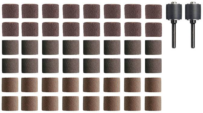 Eine Sammlung von 48 Schleifbändern in drei Farbverläufen mit zwei Metallmandrels auf der rechten Seite, ordentlich in Reihen angeordnet.