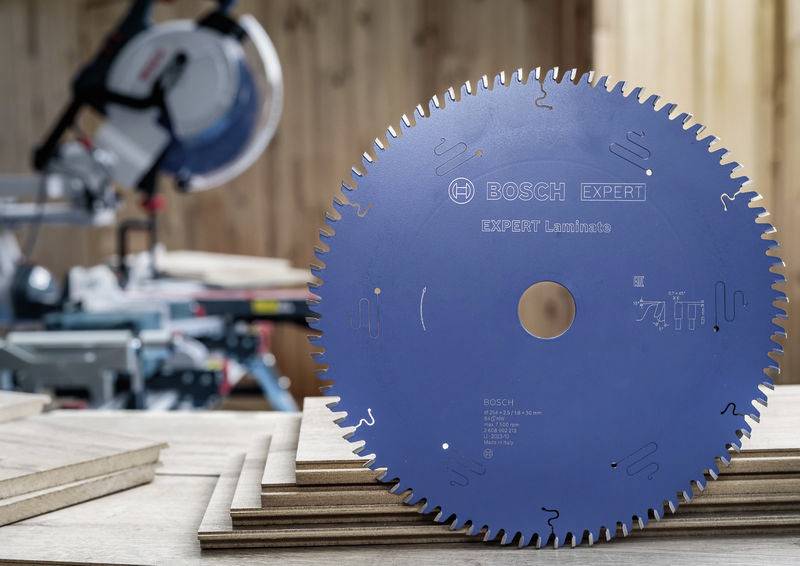 Sägeblatt einer Kreissäge mit der Aufschrift 