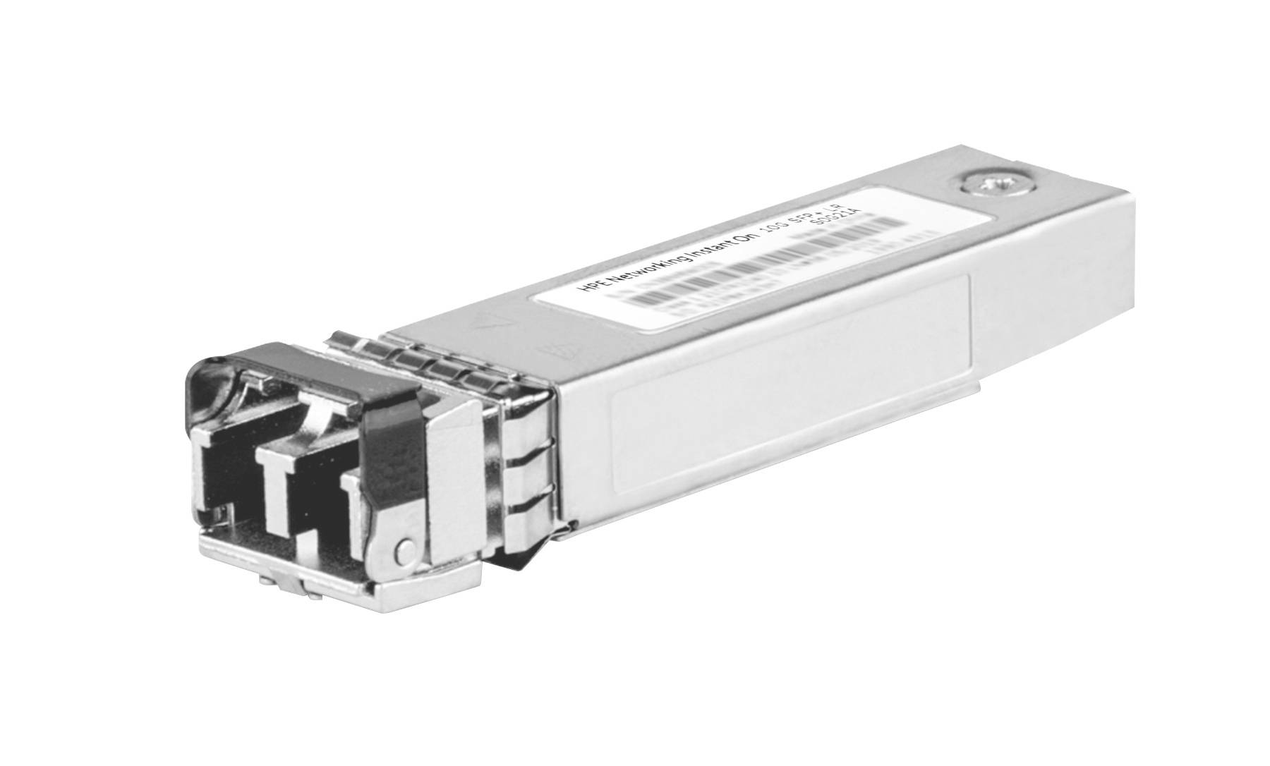 Ein Nahaufnahmebild eines kleinen, rechteckigen Transceiver-Moduls mit Metallgehäuse, das zum Verbinden von Netzwerkhardware in der Telekommunikation verwendet wird.