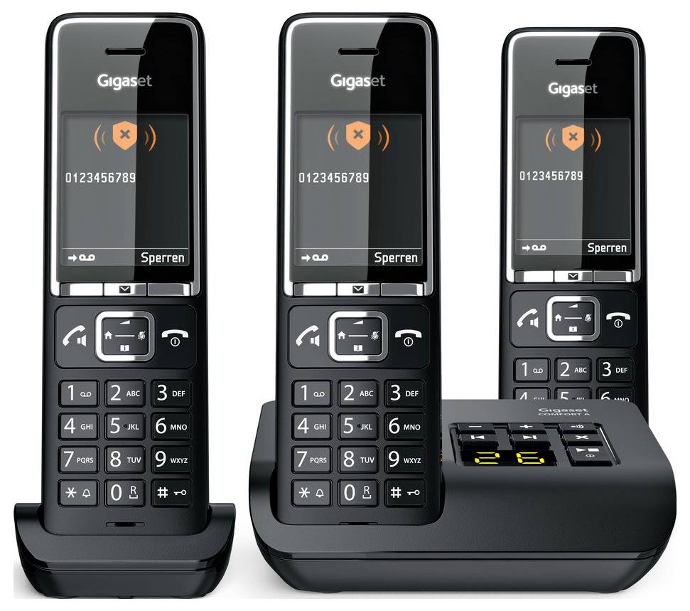 Drei digitale schnurlose Telefone mit numerischen Displays, auf denen ein eingehender Anruf durch ein orangefarbenes Kreuzsymbol über der Nummer 