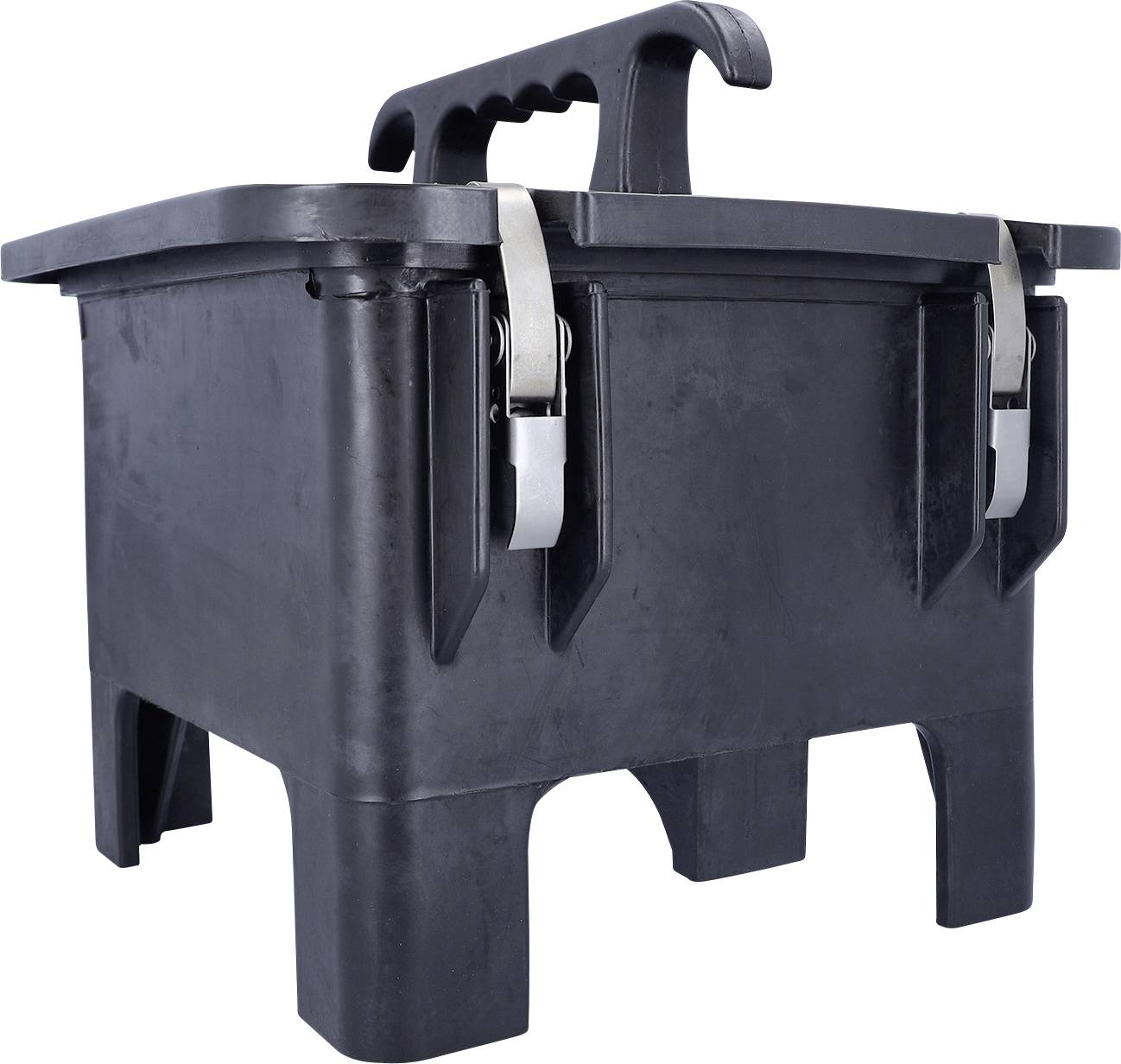 Ein schwarzer, langlebiger Lager- oder Transportbehälter mit robustem Griff und Metallverschlüssen, konzipiert für schwere Beanspruchung.