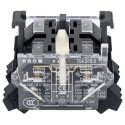 Eine Nahaufnahme eines elektronischen Schalters mit transparentem Gehäuse und sichtbaren inneren Komponenten. Die erkennbaren Markierungen zeigen die elektrischen Spezifikationen an.