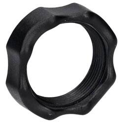 Eine schwarze Kunststoffkappe zum Verschließen oder Sichern zylindrischer Behälter, mit einer gerippten Kante zum Greifen.