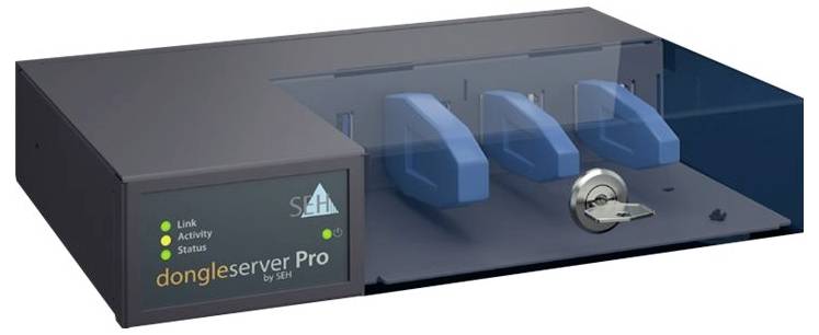 Ein Dongle-Server mit drei USB-Anschlüssen, einem SEH-Logo und Kontrollleuchten mit den Bezeichnungen „Link