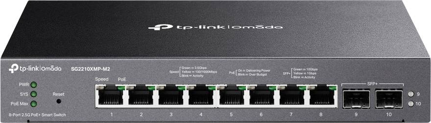 Ein TP-Link 8-Port-2,5G-PoE+-Smart-Switch, Modell SG2210MP-M2, mit LEDs an jedem Port, die Geschwindigkeit und PoE-Aktivität anzeigen.