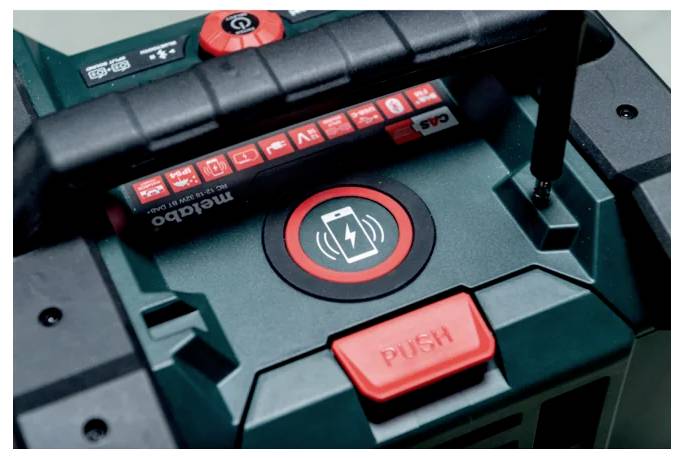 Ladestation für Elektrowerkzeuge mit rotem 