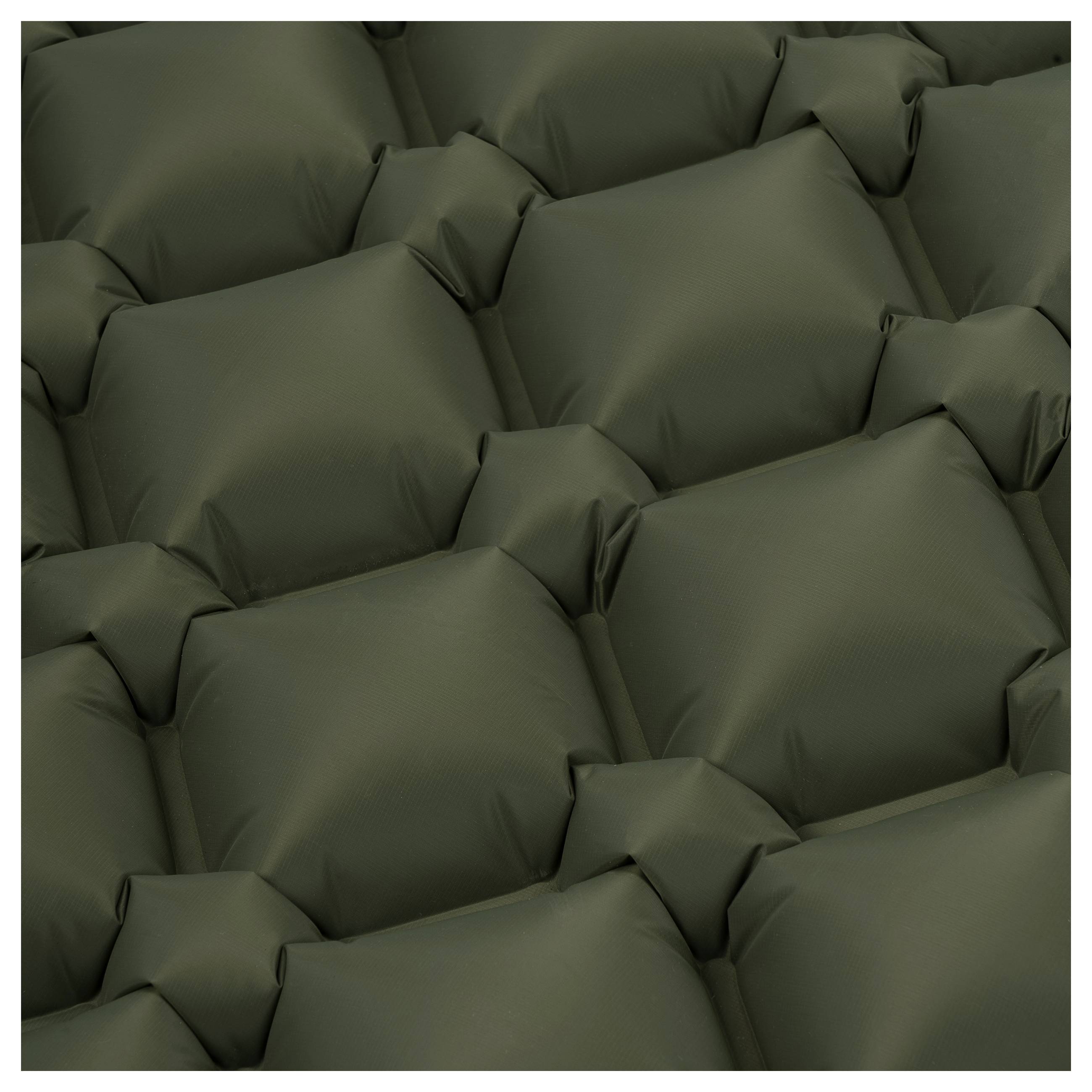 Eine Luftaufnahme einer strukturierten grünen Oberfläche, die aufgeblasenen quadratischen Kissen ähnelt, die in einem Rastermuster angeordnet sind.