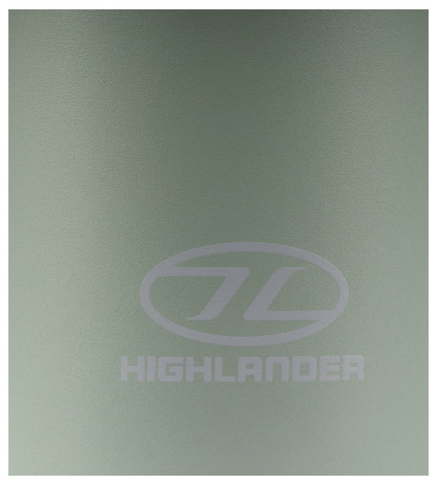 Das Bild zeigt eine grüne Oberfläche mit dem Logo 