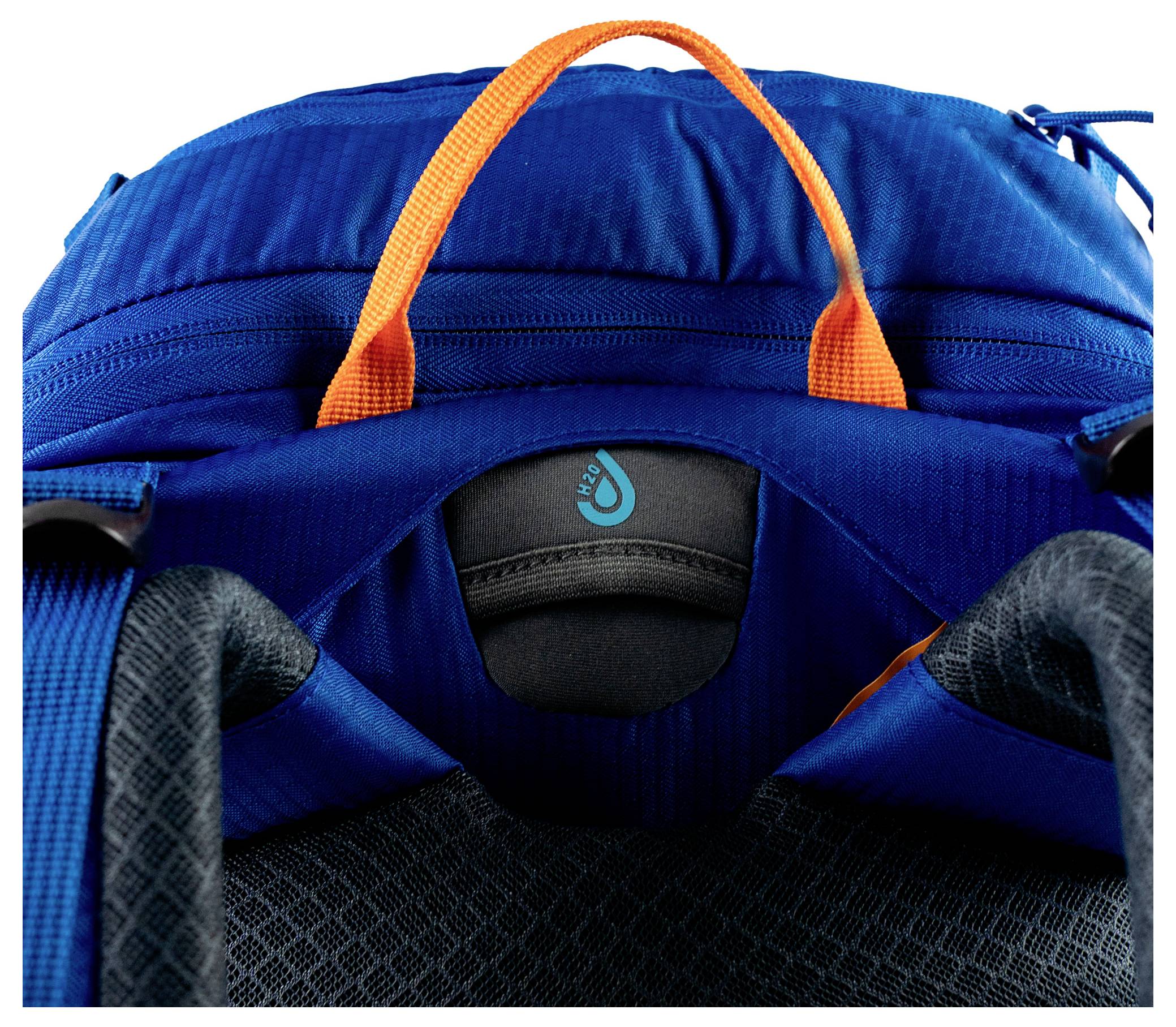 Blauer Rucksack mit orangefarbenen Griffen und einem gepolsterten Rückenpanel, mit einem Wassertropfen-Logo.