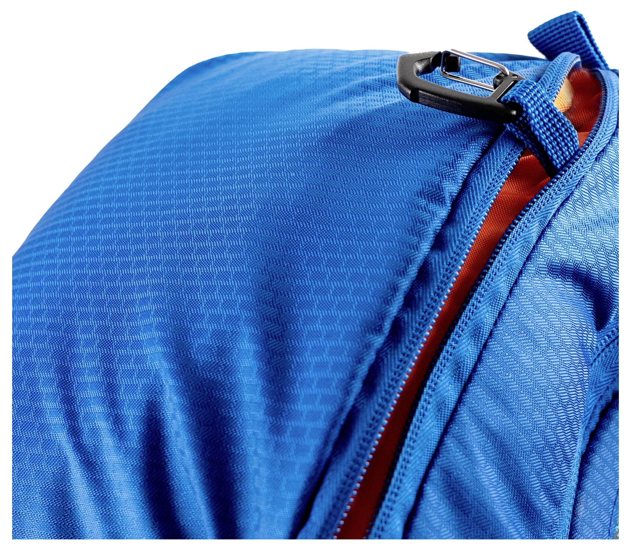 Eine Nahaufnahme eines blau und orange gefärbten Surfboards mit geometrischen Mustern, teilweise verpackt, wobei das Markenlogo sichtbar ist.