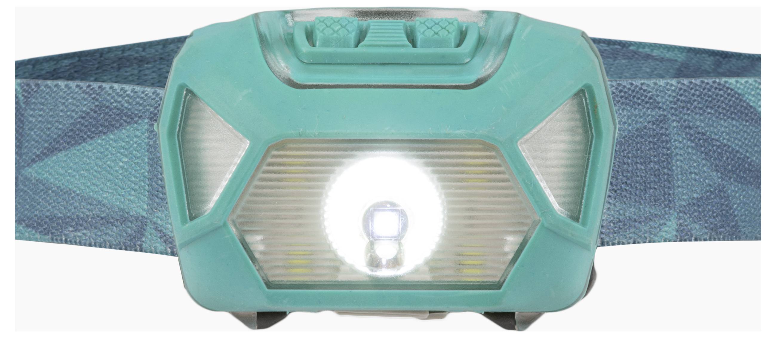 Eine blaugrüne Stirnlampe mit einem hellen weißen LED-Licht in der Mitte, befestigt an einem verstellbaren blauen Riemen.