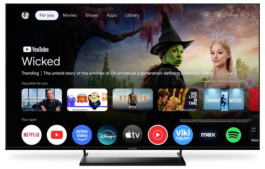 Smart-TV-Benutzeroberfläche mit Streaming-App-Symbolen und einem vorgestellten Film, „Wicked