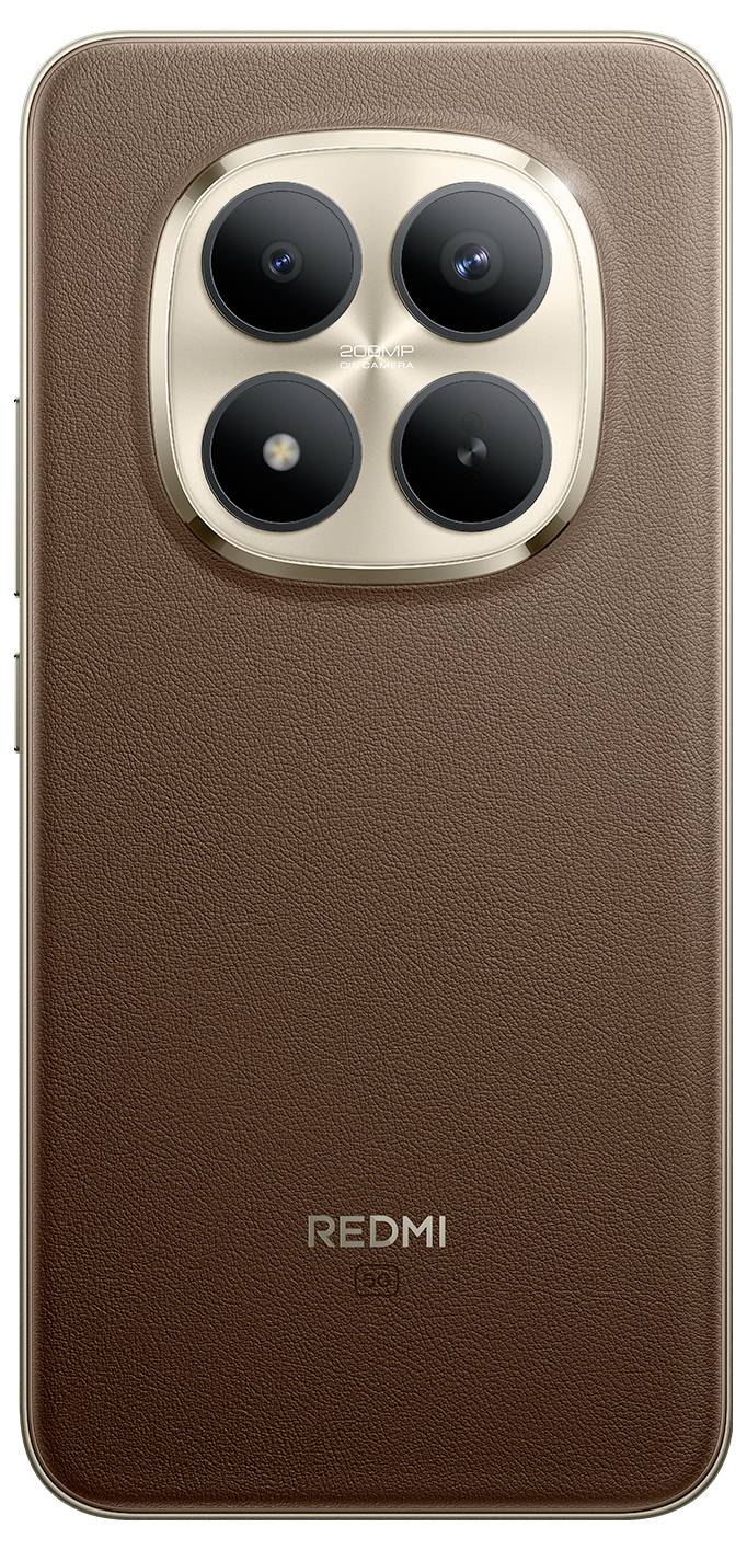 Ein Smartphone mit einer Rückseite mit brauner Lederstruktur, ausgestattet mit einer Quad-Kamera-Anordnung in quadratischem Layout und dem 