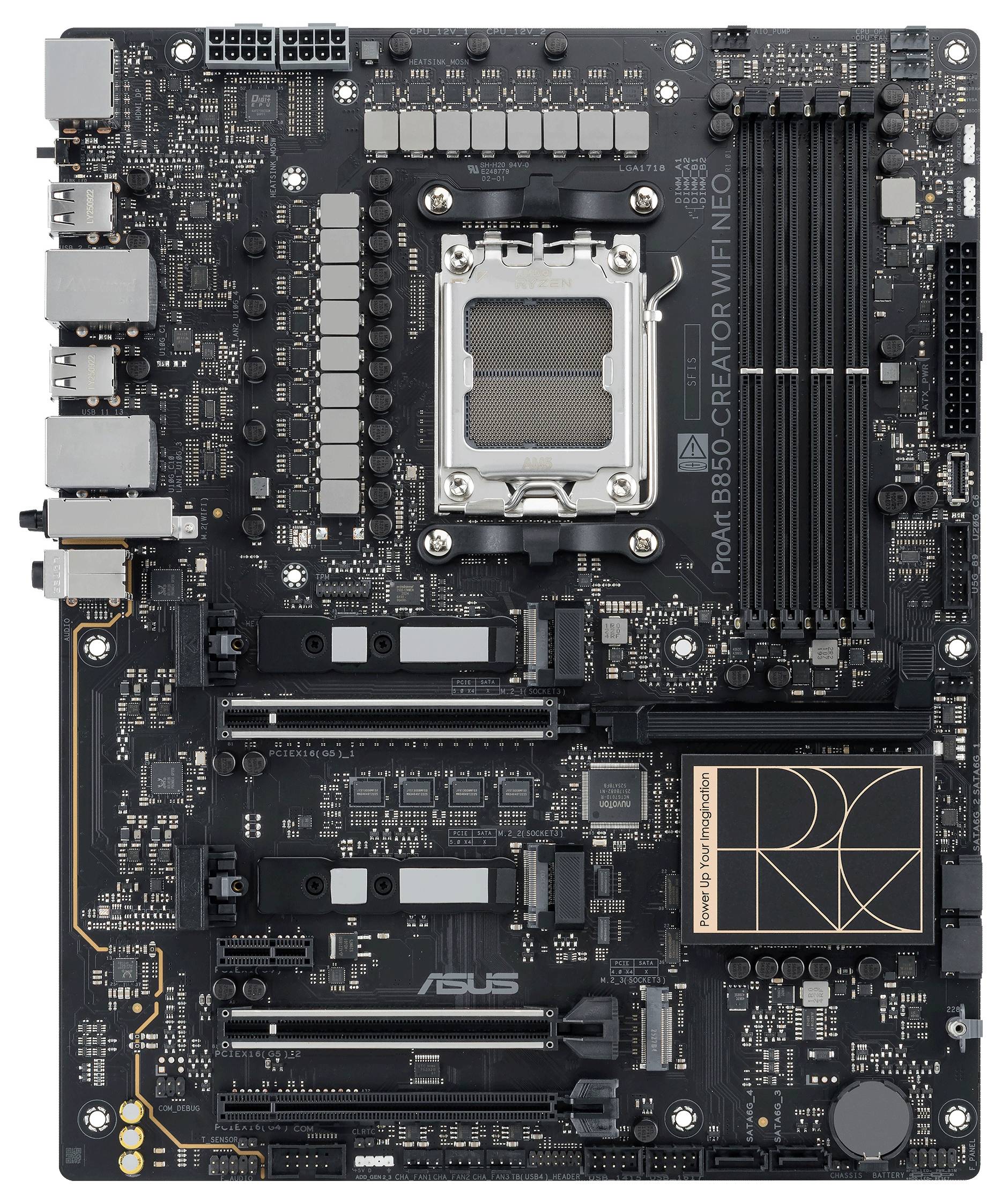 Ein Computer-Motherboard mit verschiedenen Anschlüssen, Steckplätzen für RAM, einer CPU-Buchse in der Mitte, PCIe-Slots und ASUS-Branding.