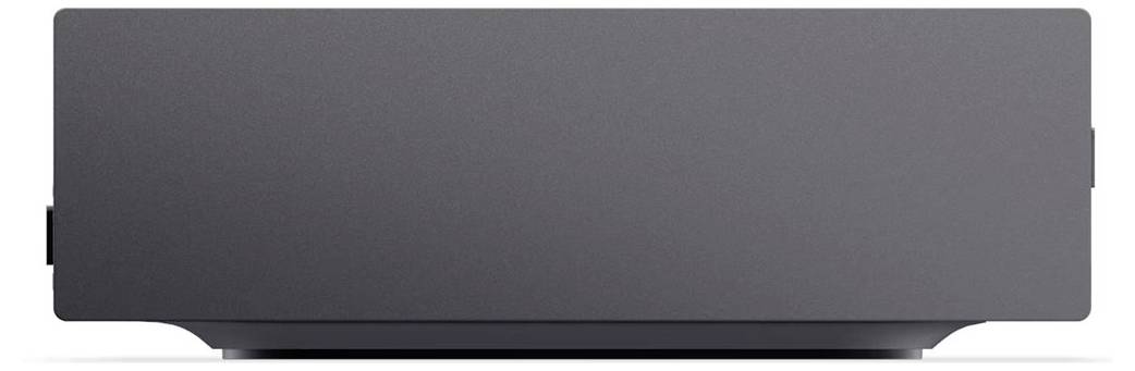 Geschlossener grauer Lenovo ThinkPad-Laptop von oben fotografiert, mit ThinkPad-Logo oben links und Lenovo-Schriftzug auf der unteren rechten Kante.