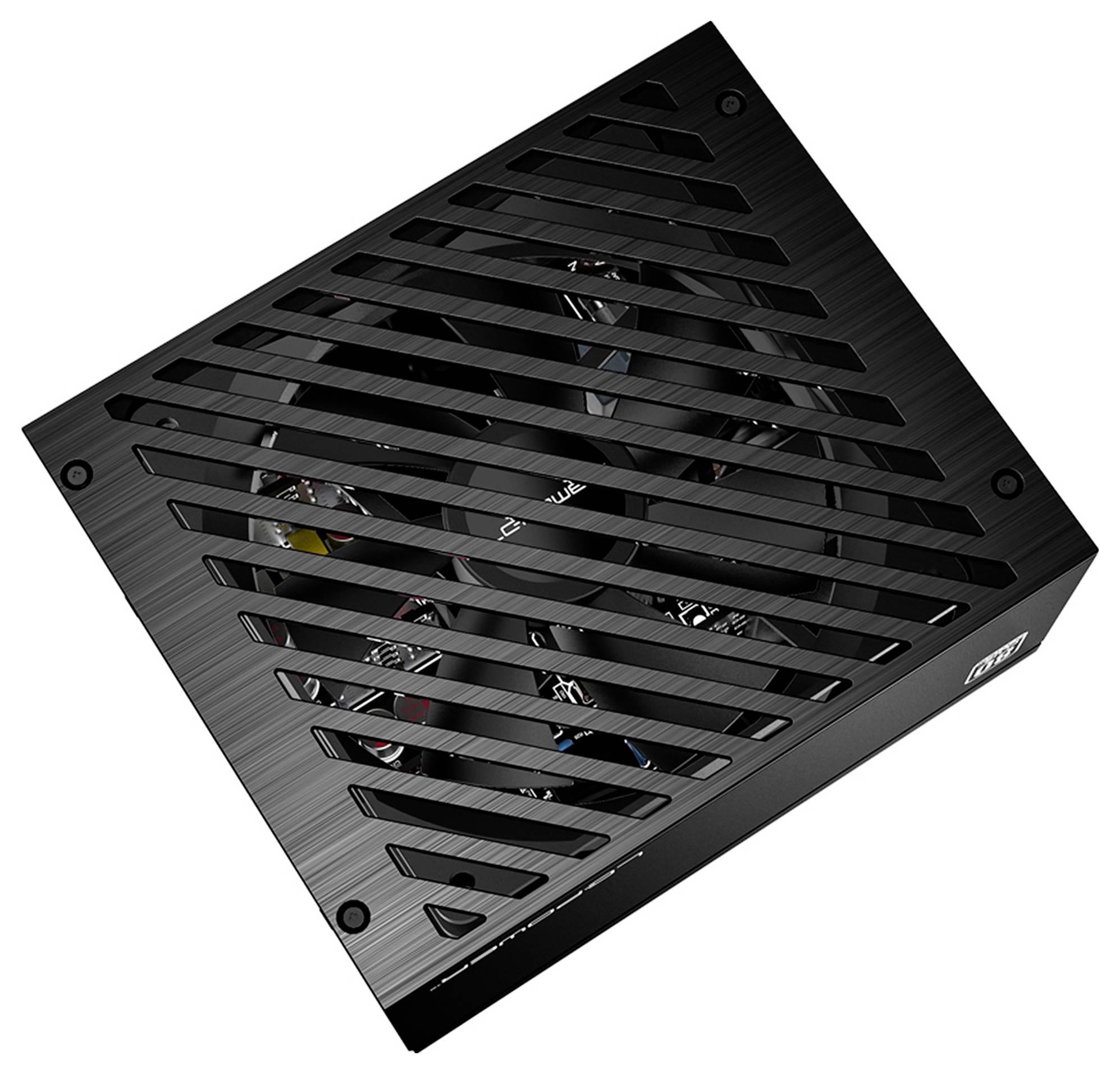 Eine schwarze Stromversorgungseinheit für Computer mit perforiertem oberen Deckel ist angewinkelt, um den internen Lüfter zu zeigen.