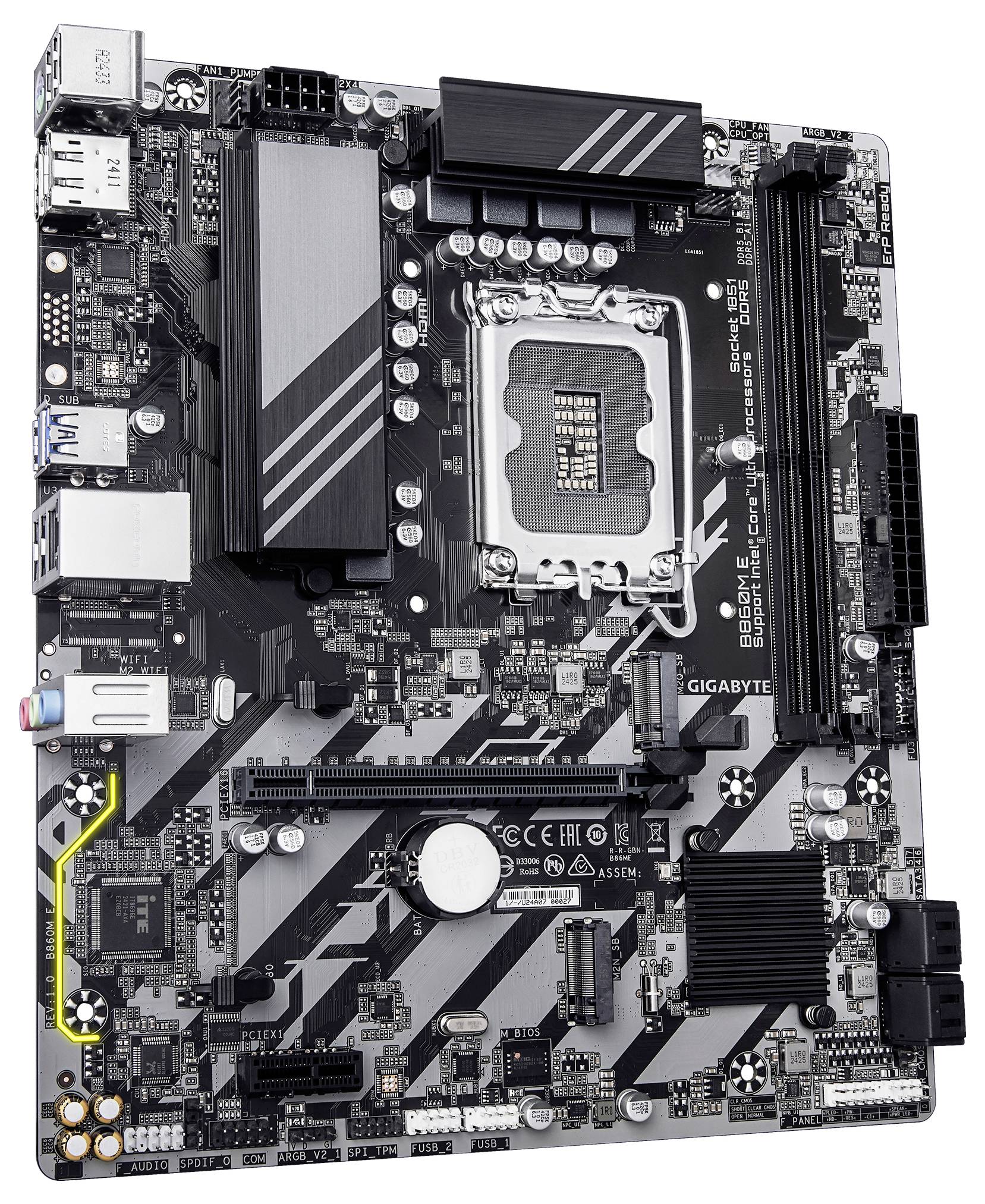 Ein Computerboards mit verschiedenen Anschlüssen, Steckplätzen und Komponenten, einschließlich der CPU-Buchse, RAM-Steckplätze und PCIe-Steckplätze, die zum Zusammenbauen eines Computers verwendet werden.