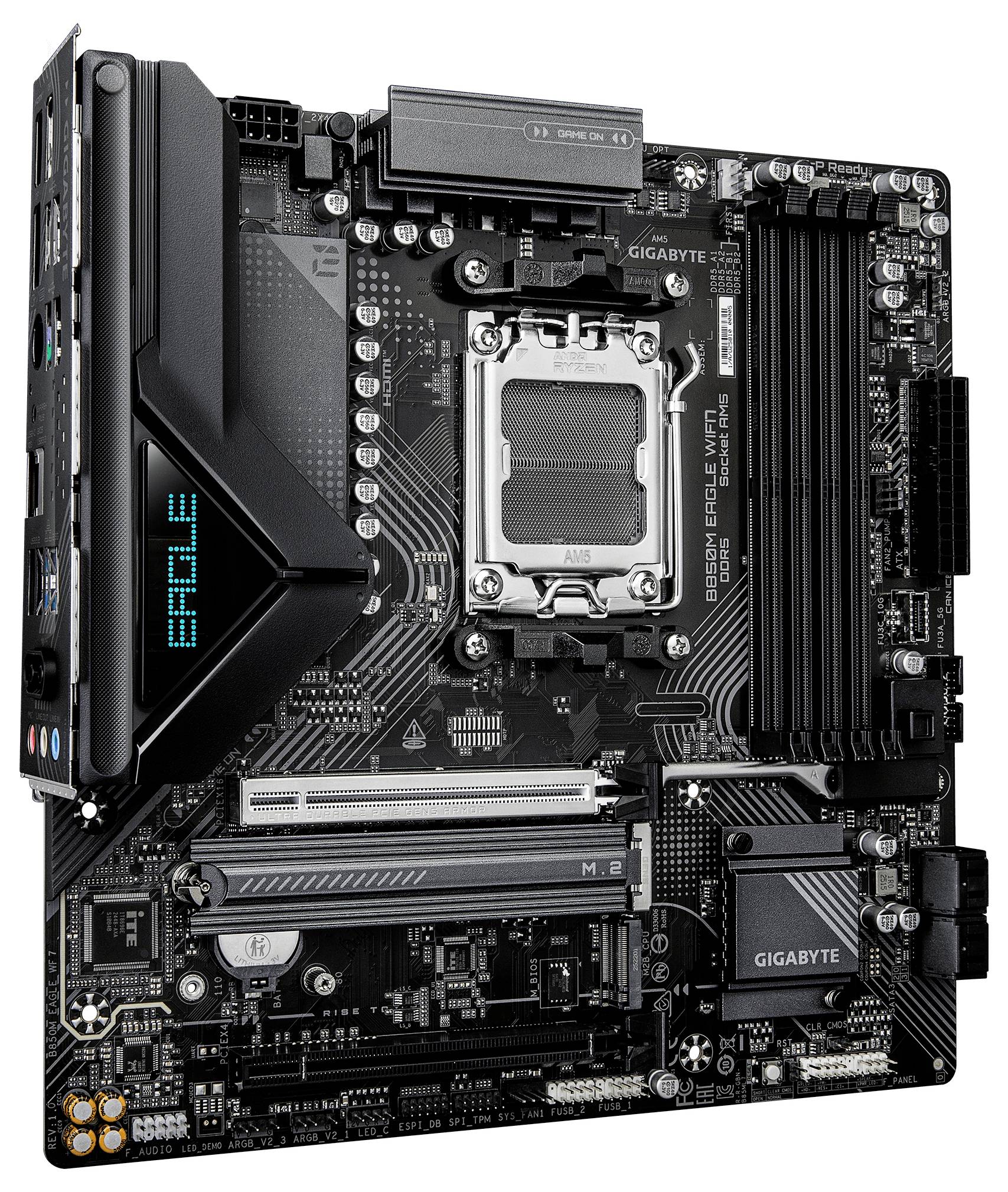Ein Computer-Motherboard mit verschiedenen Steckplätzen und Anschlüssen, einschließlich RAM-Steckplätze, PCIe-Steckplätze, einen CPU-Sockel und ein Branding mit der Bezeichnung 