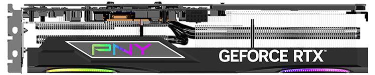 Eine schwarze PNY GeForce RTX Grafikkarte mit farbenfrohen Beleuchtungsakzenten und sichtbarer Schaltkreisstruktur auf der Oberseite.