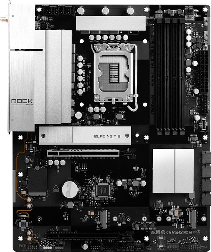Eine Nahaufnahme einer schwarzen und silbernen Computer-Hauptplatine mit mehreren Steckplätzen, Anschlüssen und Chipsets, entwickelt für die Verwendung auf dem Desktop.