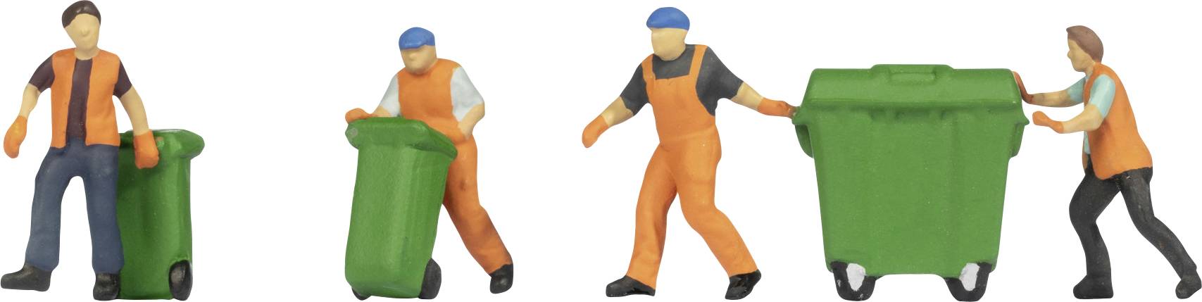 Vier Miniaturfiguren in orangefarbenen Uniformen schieben und ziehen grüne Mülltonnen und demonstrieren damit Teamarbeit im Abfallwirtschaftsmanagement.
