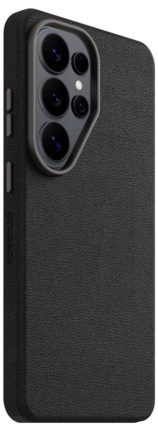 Schwarze strukturierte Smartphone-Hülle von hinten gezeigt, mit einer erhabenen dreieckigen Kameraaussparung für vier Objektive und einen Blitz.
