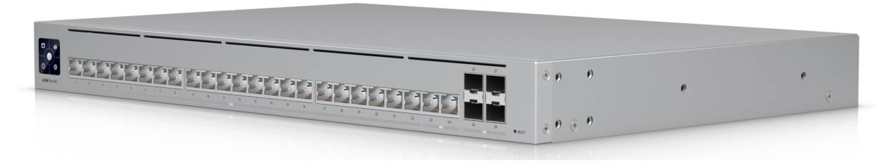 Ein silberner Netzwerk-Switch mit 24 Ethernet-Anschlüssen und 4 zusätzlichen Uplink-Anschlüssen, entwickelt für die Datenkommunikation in Netzwerkaufbauten.