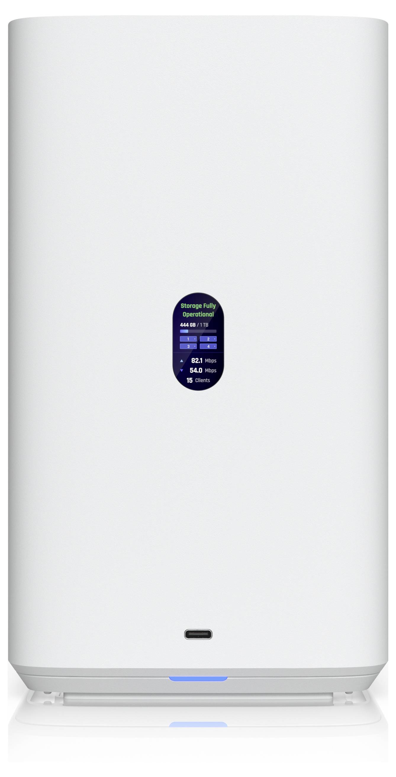 Ein weißer, eleganter Warmwasserbereiter mit digitaler Anzeige, die Temperatur und Energieeffizienzdetails anzeigt.