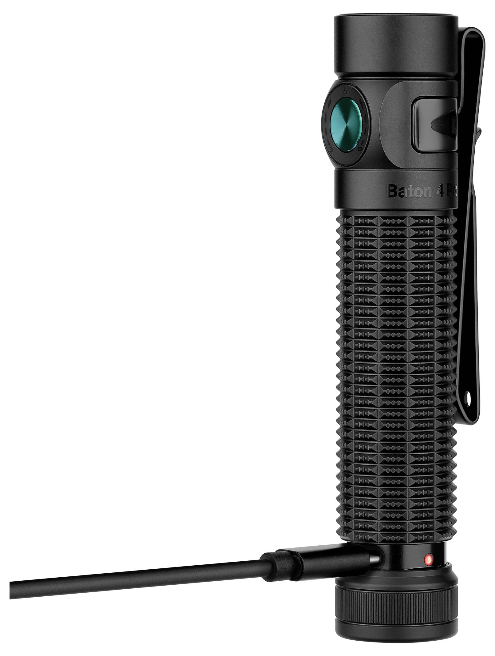 Eine schwarze Taschenlampe mit strukturiertem Griff und Seitenclip ist zum Aufladen angeschlossen. Ein kleines rotes Anzeigelicht ist in der Nähe der Basis sichtbar.