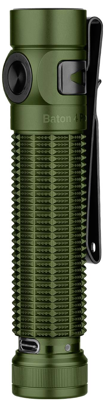 Eine grüne, strukturierte Taschenlampe mit Seitenknopf, Clip und USB-Ladeanschluss, gekennzeichnet mit 