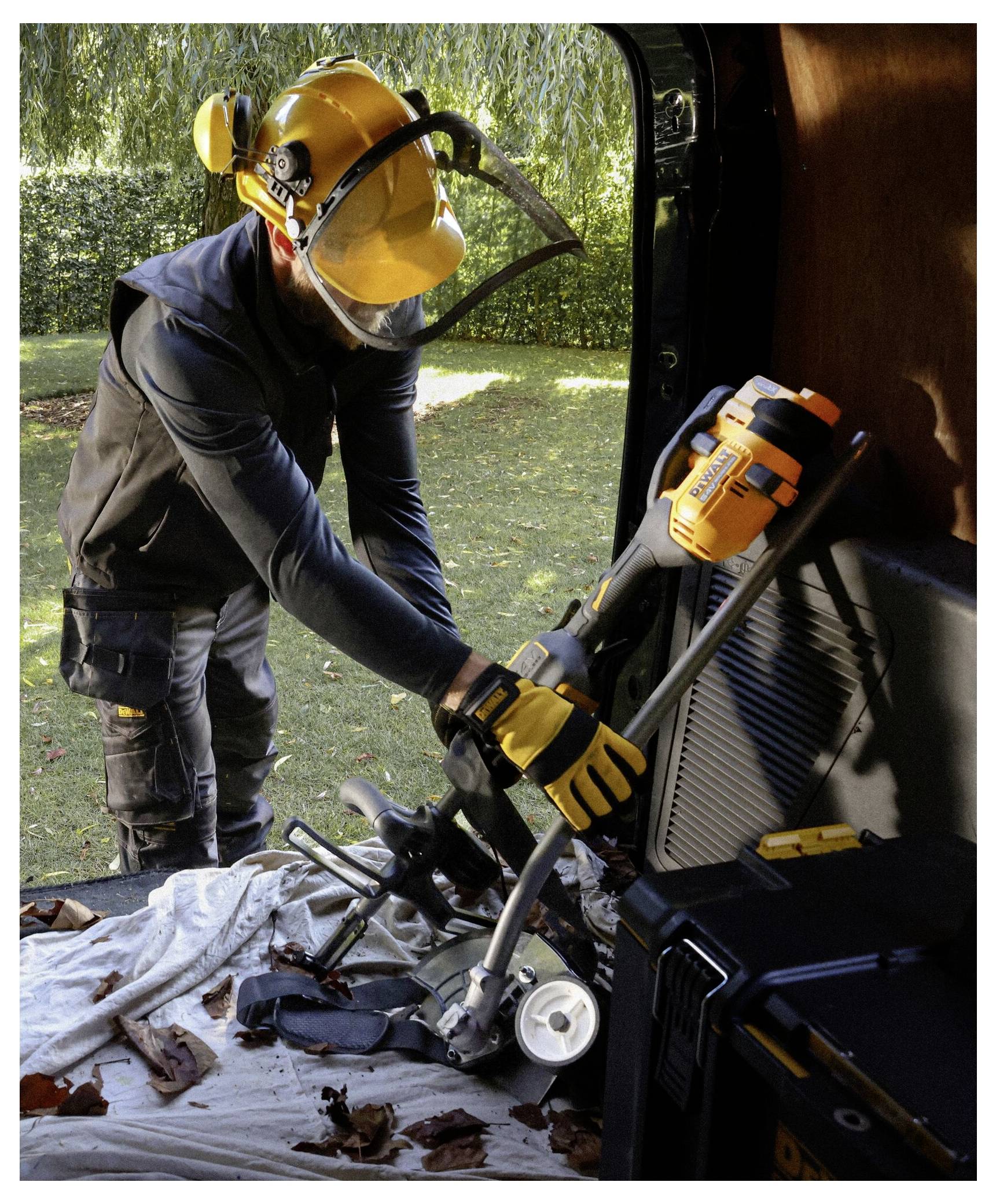 Ein schwarzer und grüner Torx-Schraubendreher mit der Markenbezeichnung „FACOM