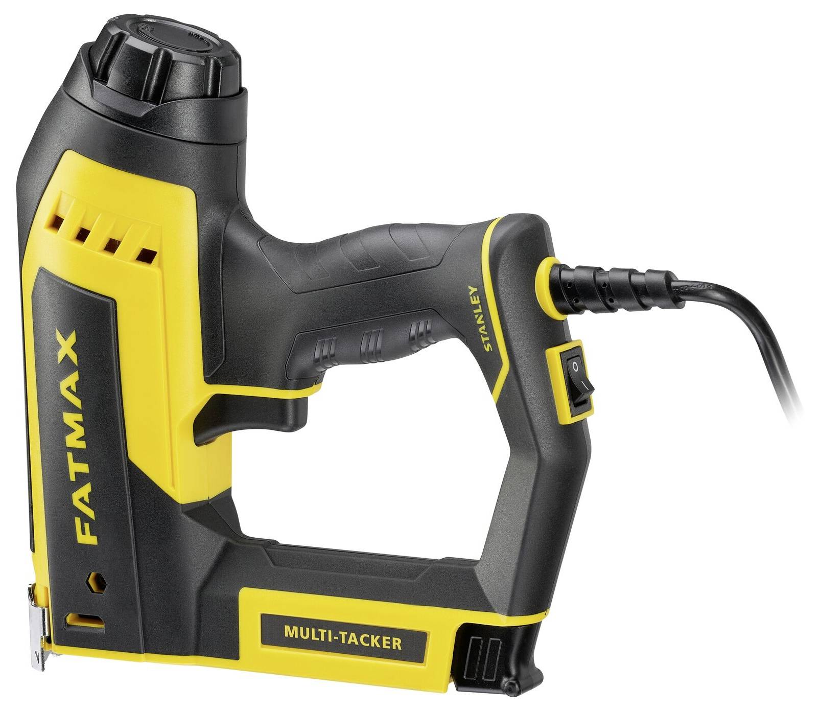 Eine Person nutzt einen Schneefräse, um Schnee vor einem Gebäude mit schneebedeckten Kiefern in der Nähe zu räumen.