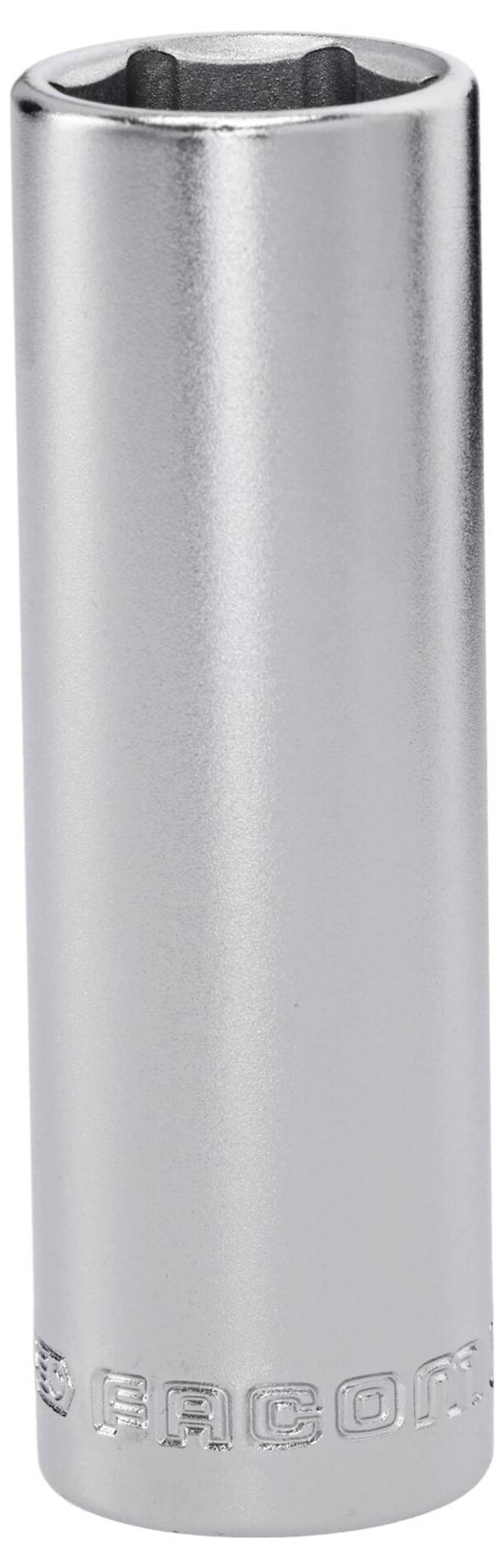 Eine glänzende, zylindrische Metallsteckdose mit eingraviertem Text an der Basis, die häufig mit Steckschlüsseln zum Anziehen oder Lösen von Muttern und Bolzen verwendet wird.