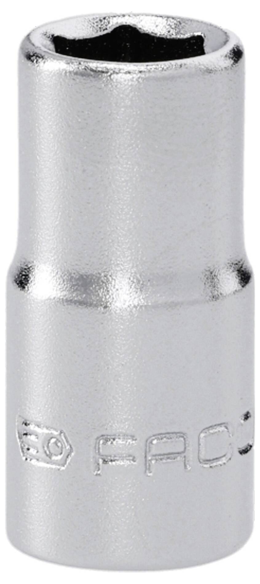 Ein glänzender, metallischer Steckschlüssel-Adapter mit der Gravur „FACOM