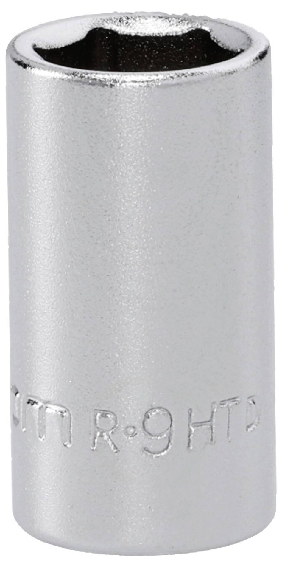 Eine Chromnuss mit sechseckiger Öffnung, die Größen- und Typmarkierungen auf ihrer Oberfläche aufgeprägt zeigt.