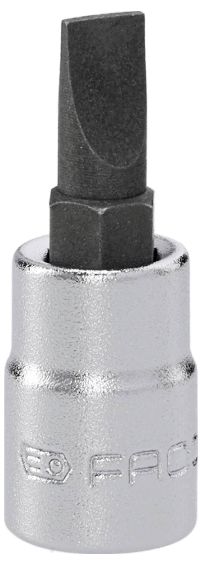 Ein Metallschraubendreheraufsatz mit flacher Spitze, befestigt an einer silbernen sechskantigen Buchse. Der Markenname „FAC